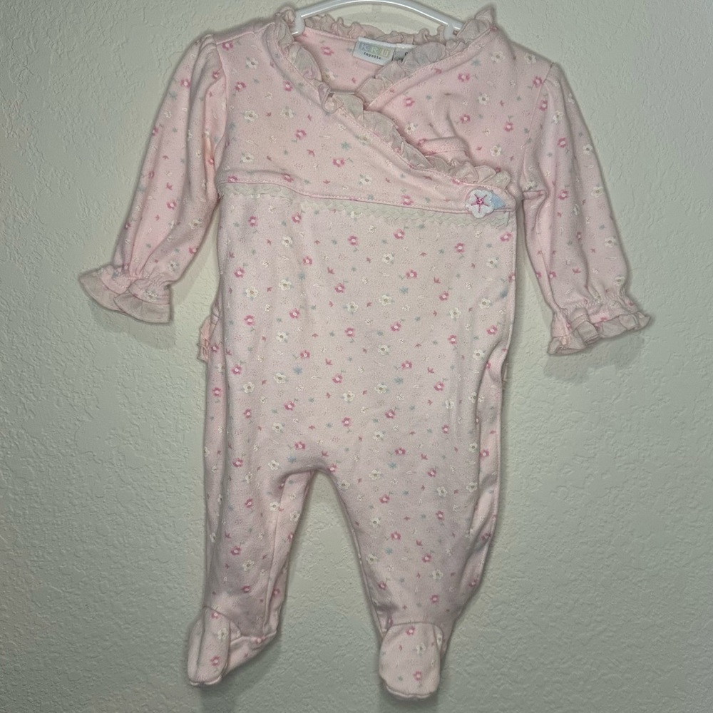 Vintage Kru Layette 0-3 M Pink Floral & Ruffles Button up Footie Outfit